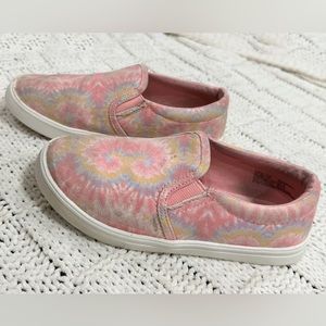Girls/Kids Pink Slip-on Sneakers